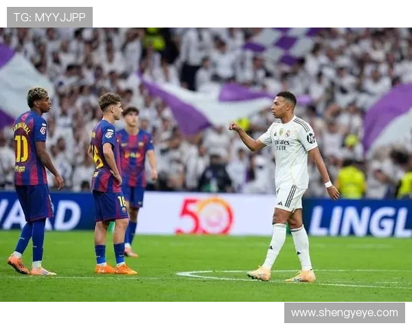 姆巴佩西甲连续8场进球追平皇马传奇记录仅次于C罗